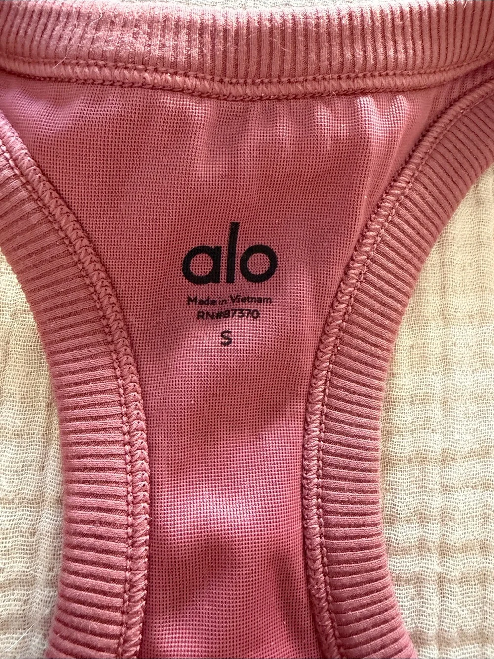 Alo Ribbed Racerback Tank Top in Dusty Rose